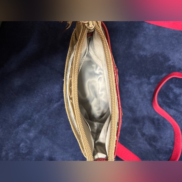 Coach Red Cross Body Purse - Picture 2 of 10
